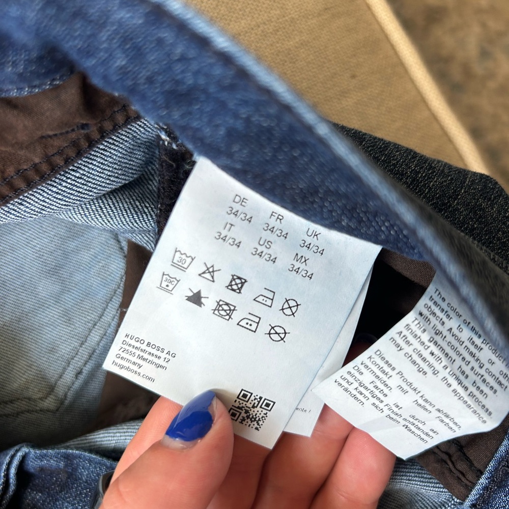 Hugo Boss Jeans - Picture 3 of 4